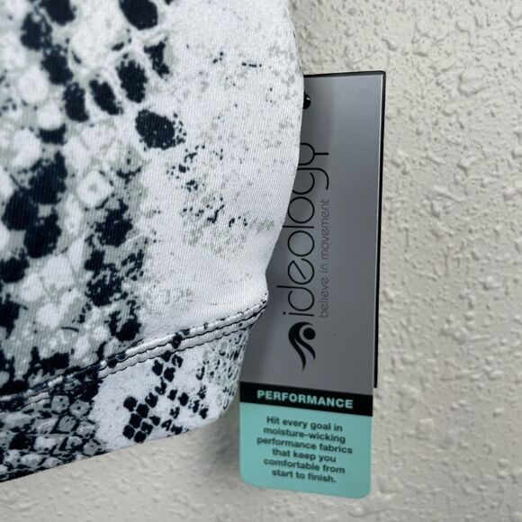 NWT Ideology Sports Bra Size XS - Picture 2 of 4